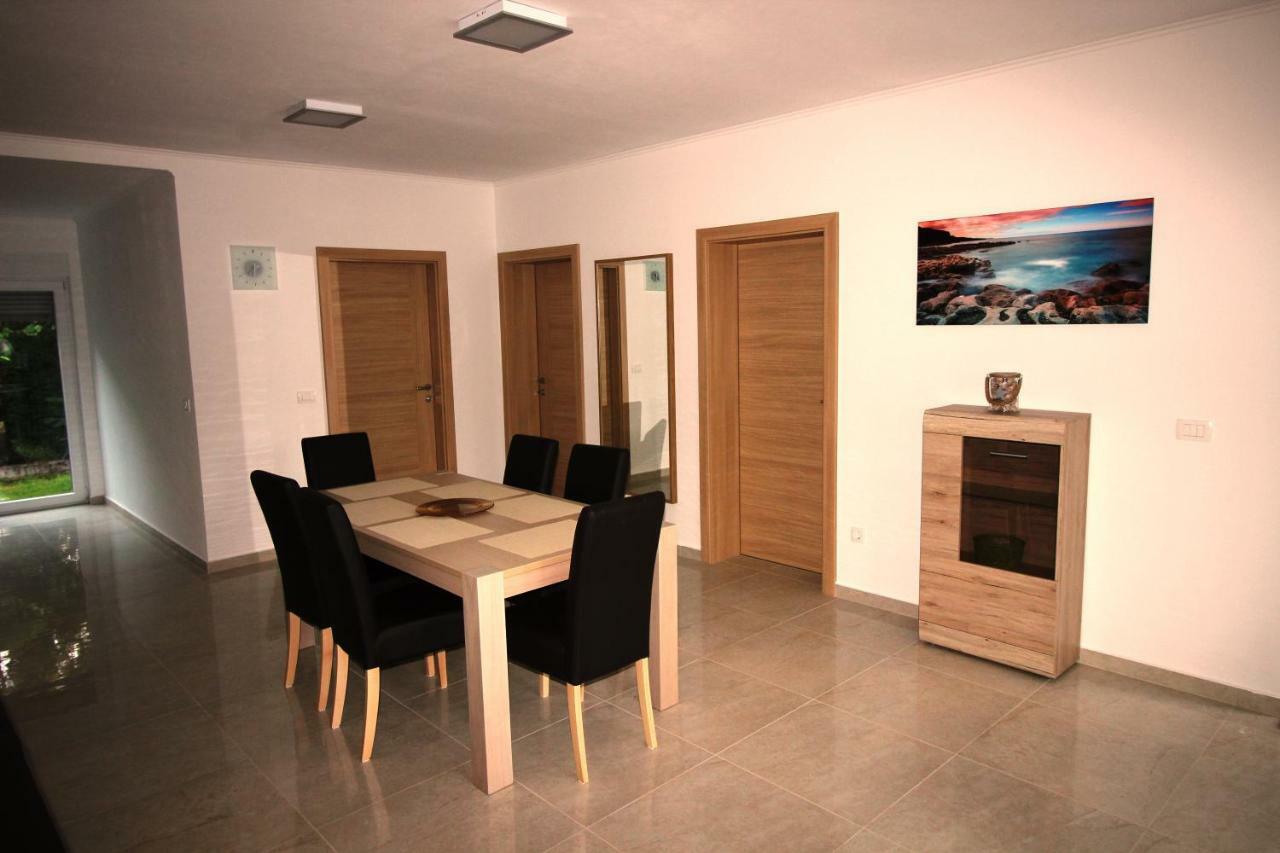 Apartment Umag Exterior photo